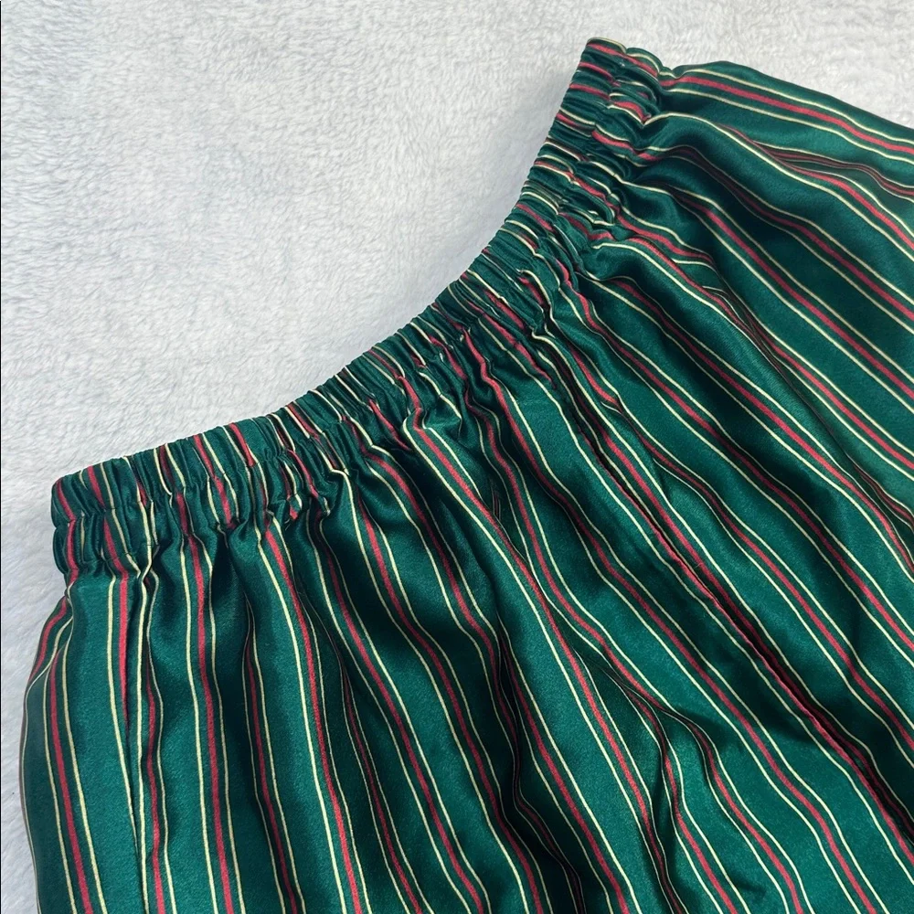 VTG Victoria’s Secret Yellow Label Women’s Christmas Sleepwear Stretchy Shorts S - Picture 2 of 6